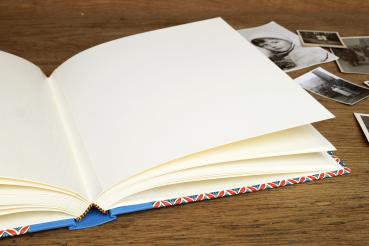Photo album Toni with geometric patterns